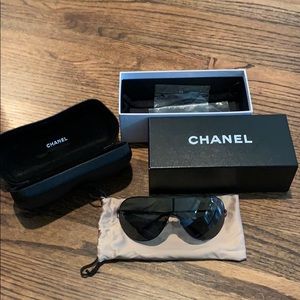 Chanel aviator sunglasses